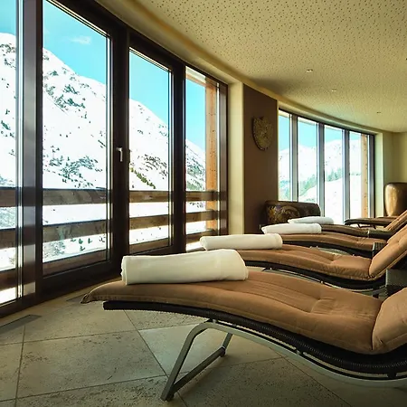 Bergwelt 4* Обергургль